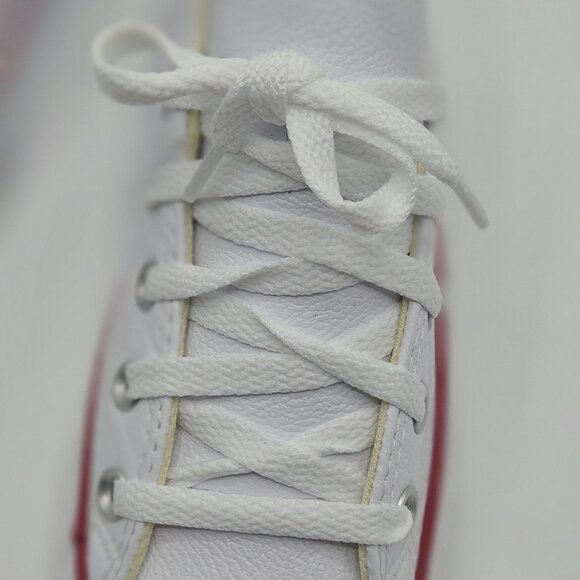 Converse White Leather Chuck Taylor All Star – NWOT W 9.5 M 7.5 Unisex - Picture 9 of 9